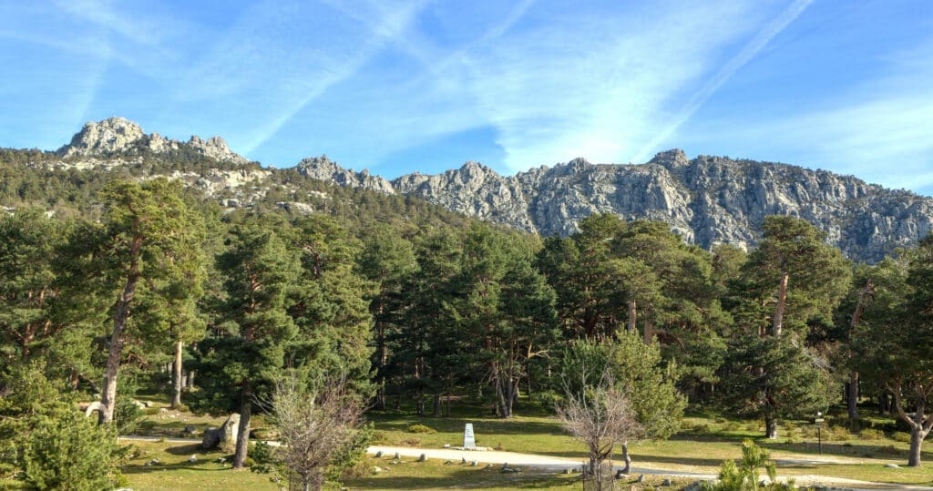 ruta de senderismo por la sierra de Guadarrama